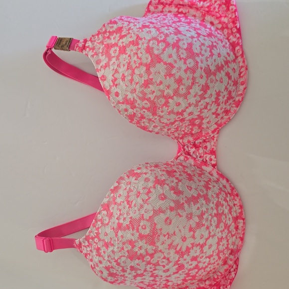 3 PINK Victoria's Secret Wear Everywhere Bras 38D NWOT - Picture 5 of 7